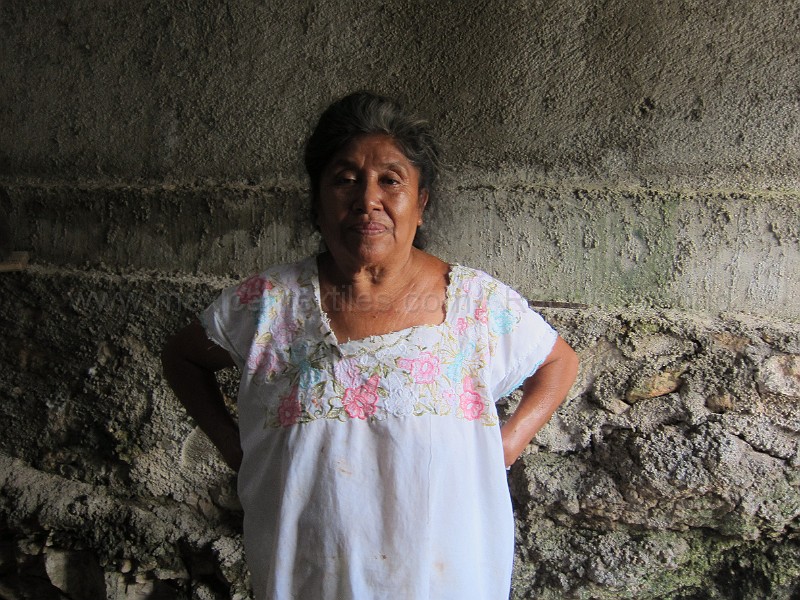 mayan_santacruz27.JPG - Documantary photos of villages of Calkani, Campeche november 2011